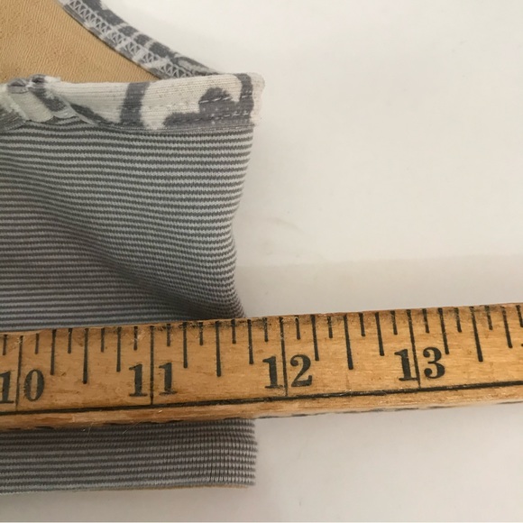 Lululemon No Limits Tank Top Size 4 Fossil/Wee Stripe White Fossil - Picture 8 of 9